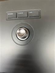 NATIVE INSTRUMENTS KOMPLETE KONTROL S49 account still on it